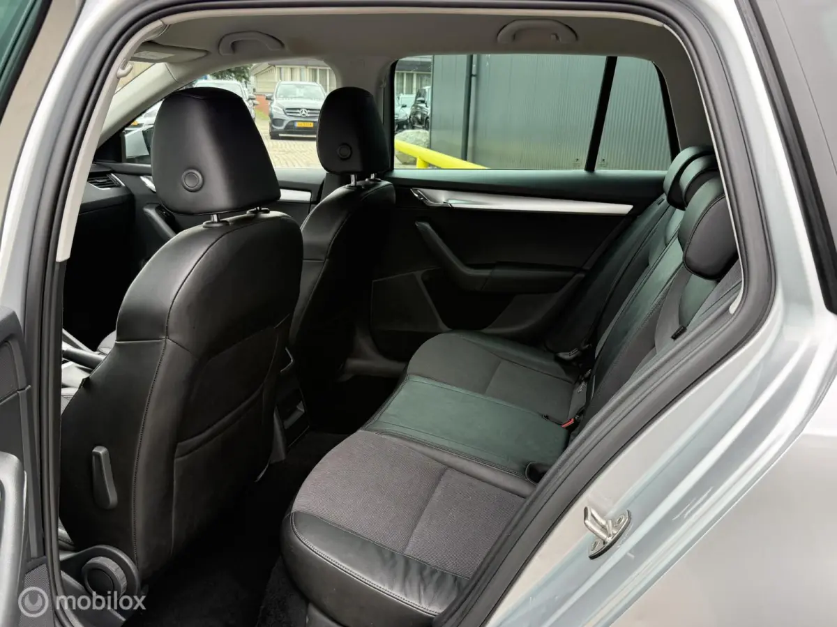 1.0 TSI Greentech Ambition AUTOMAAT