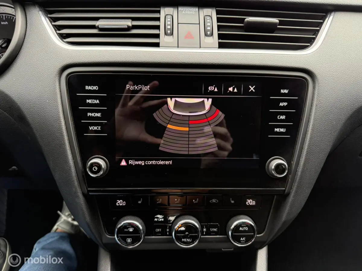 1.0 TSI Greentech Ambition AUTOMAAT