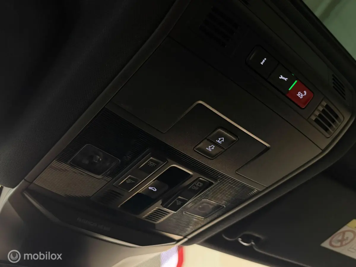 1.5 TSI 3x R-Line Panorama/Keyless/Black Style/Camera