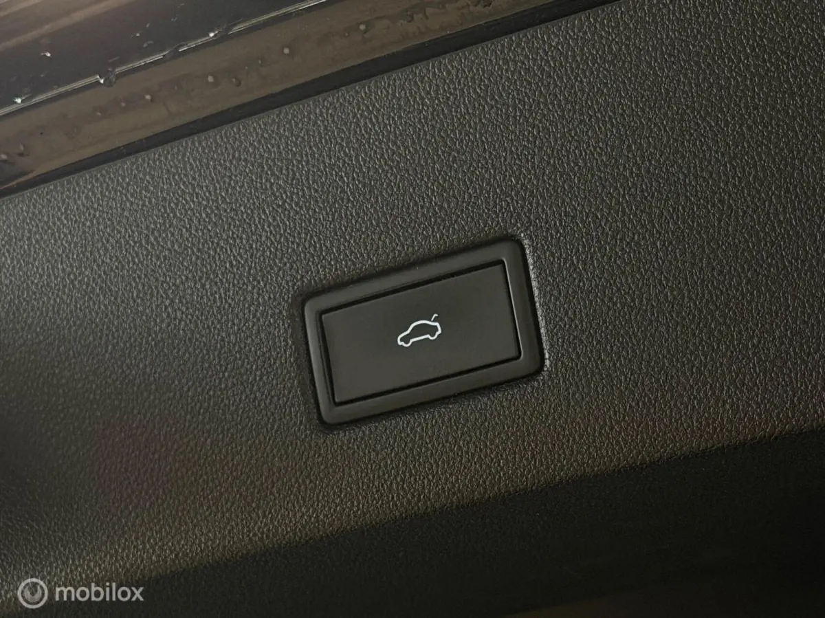 1.5 TSI 3x R-Line Panorama/Keyless/Black Style/Camera