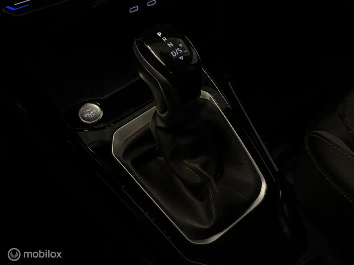 1.5 TSI 3x R-Line Panorama/Keyless/Black Style/Camera