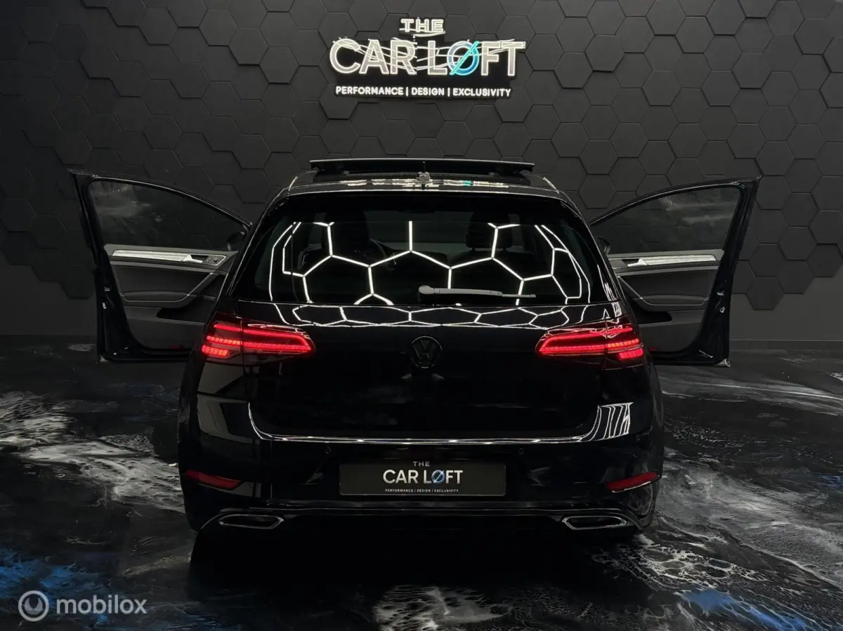 1.5 TSI 2X R line|PANO|VIRTUAL|PDC V+A