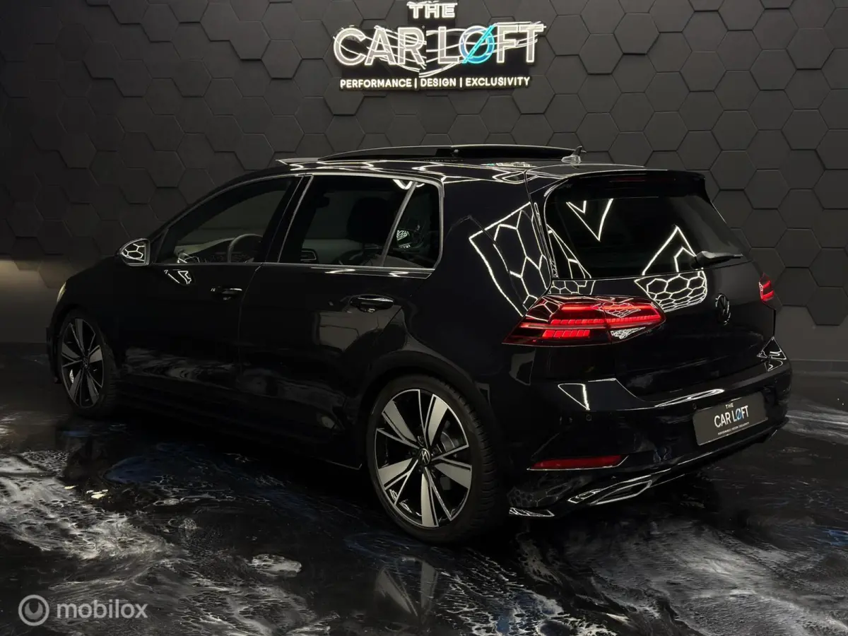 1.5 TSI 2X R line|PANO|VIRTUAL|PDC V+A
