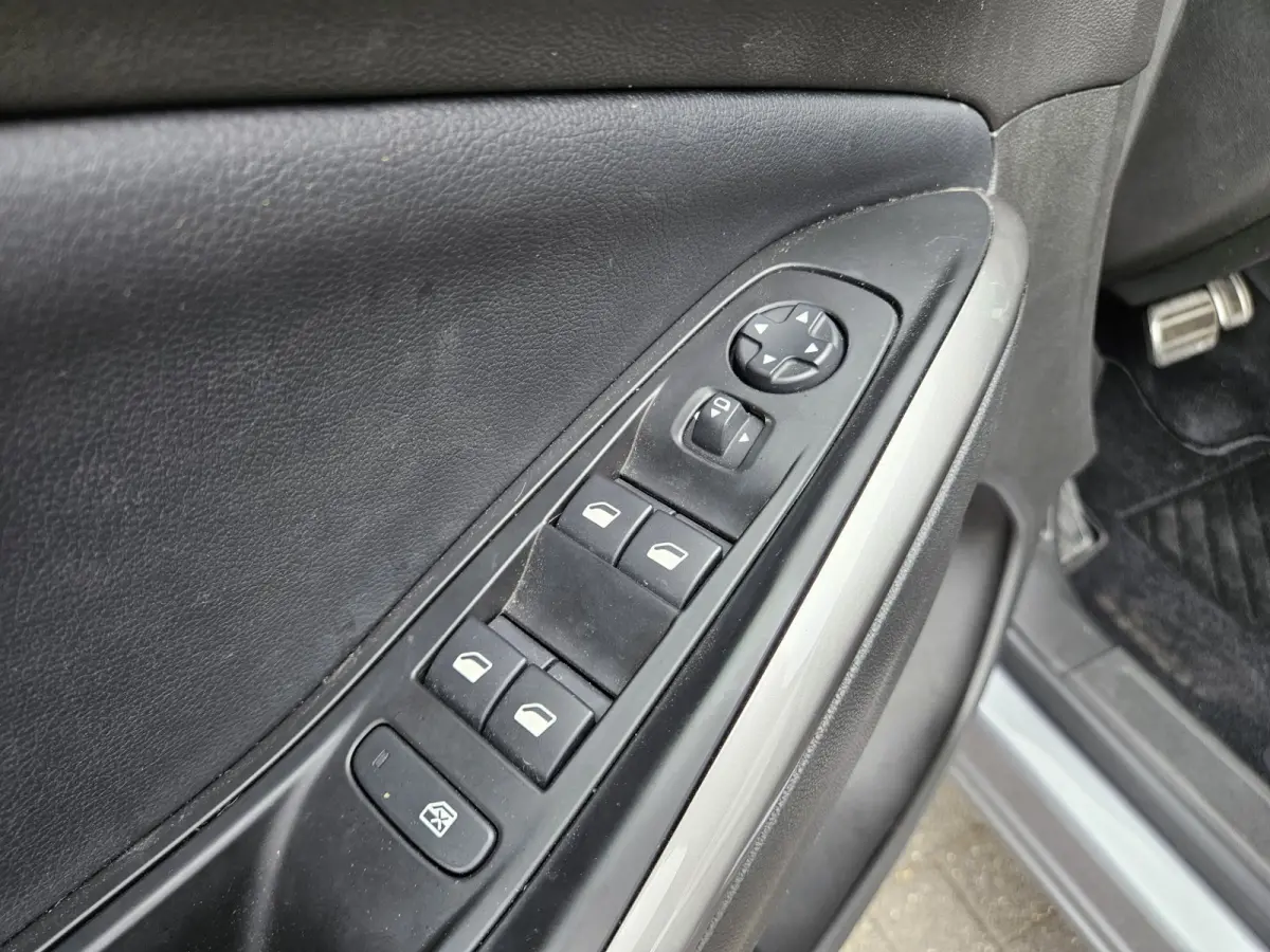 1.6 Turbo Plug-In Hybrid Business Elegance SOH 100%! Carplay! Mooie/Nette Auto!