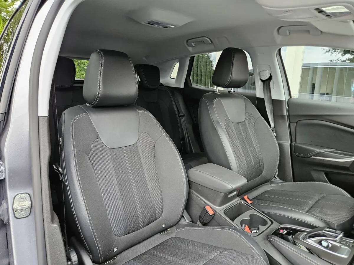 1.6 Turbo Plug-In Hybrid Business Elegance SOH 100%! Carplay! Mooie/Nette Auto!