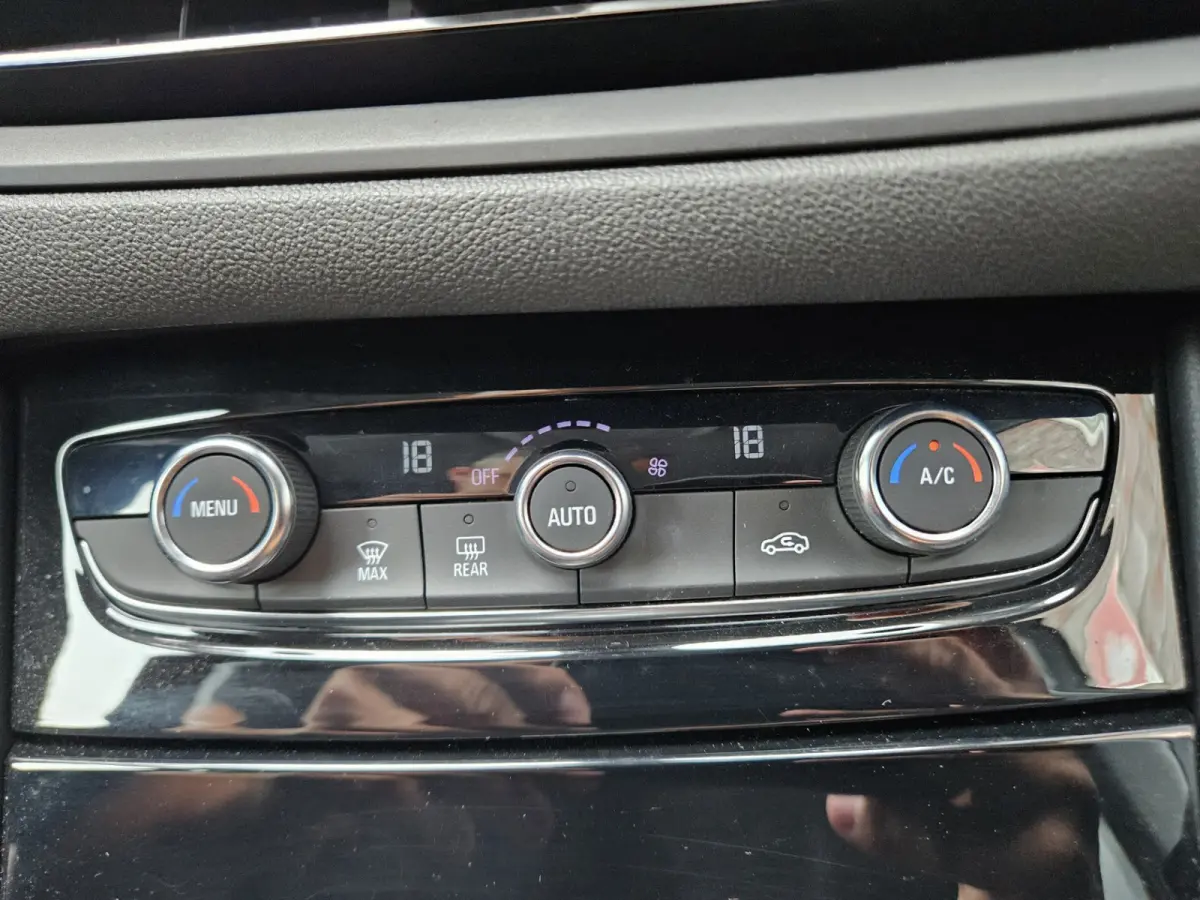 1.6 Turbo Plug-In Hybrid Business Elegance SOH 100%! Carplay! Mooie/Nette Auto!