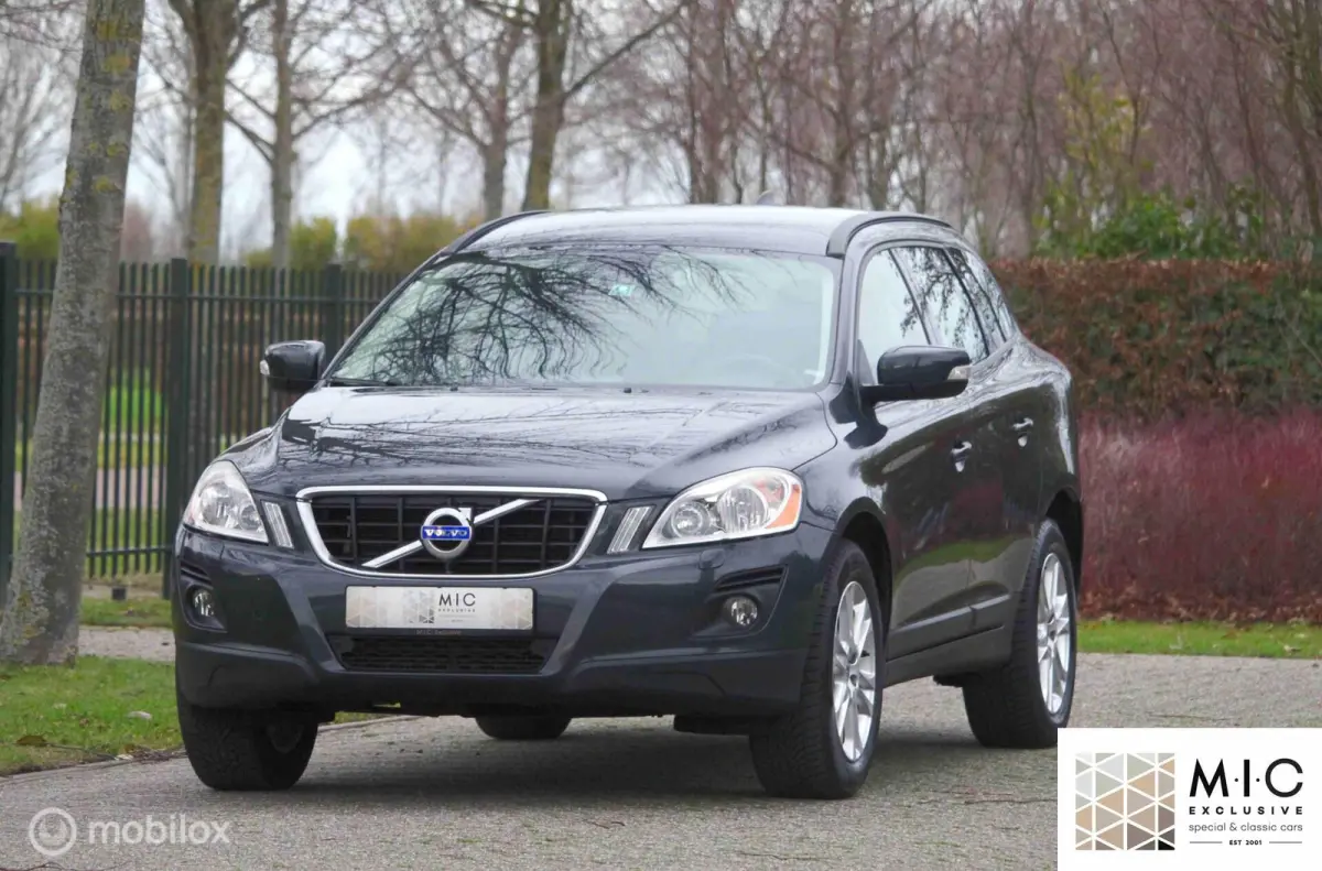 3.0 T6 Momentum | Zwitserse btw auto | Inr. mog.