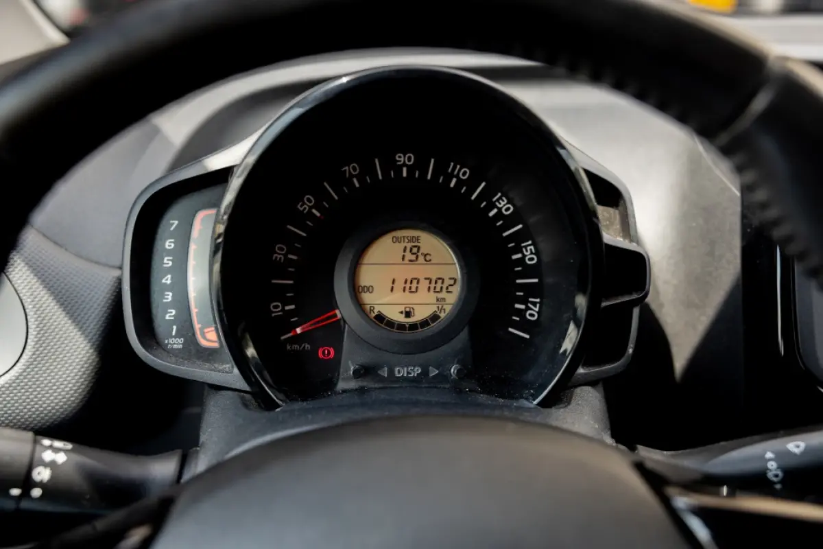 1.0 VTi Feel | LED | Airco | Buitensp Verw