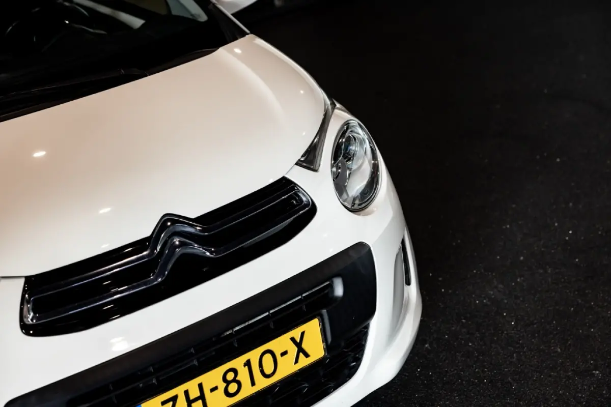 1.0 VTi Feel | LED | Airco | Buitensp Verw