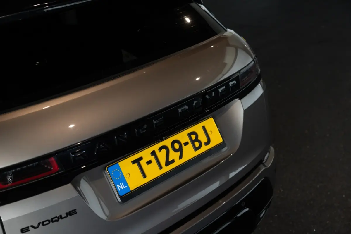 1.5 P300e AWD R-Dynamic HSE