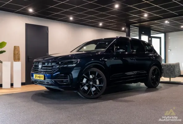 3.0 TSI 4Motion R-LINE | Pano | Full Options