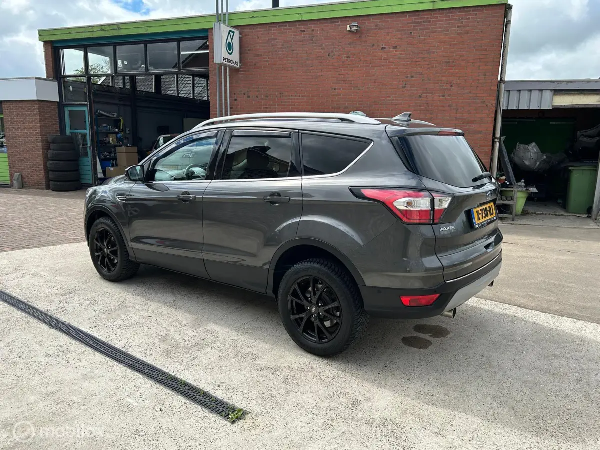 1.5 EcoBoost Titanium|Allseason|revisie motor