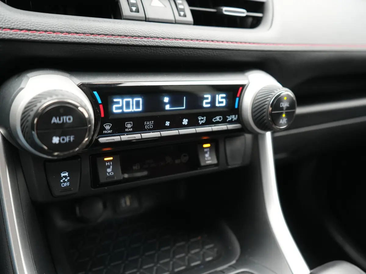 2.5 Style PHEV 306pk Dealer O.H | Trekhaak Afn. | Adaptive Cruise | Camera | Apple Carplay | Sportstoelen & Stuur Verwarmd | Keyless | Blis | DAB | 19"L.M | Plug In Hybrid |