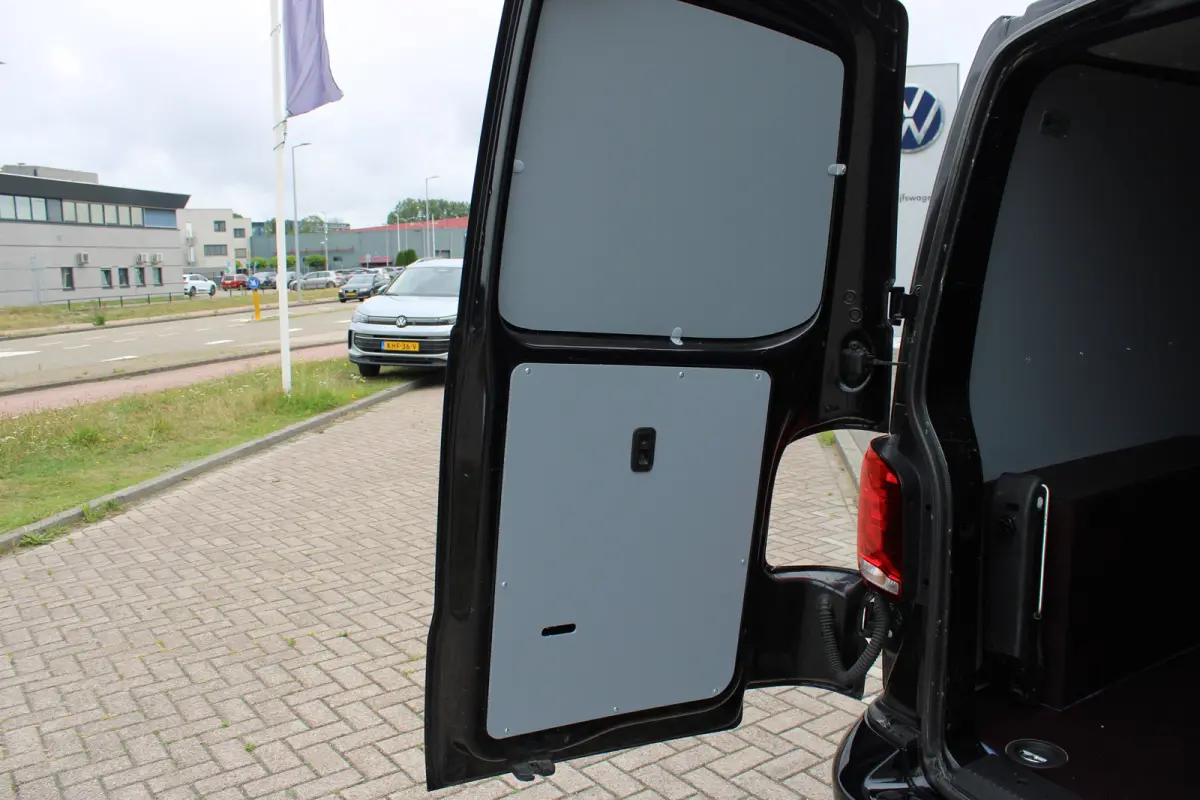 L2 Highline 2.0TDI 150PK DSG Automaat Airco | Camera | LM Velgen | Navi | Cruise control | Full LED | Virtual cokpit | Betimmering