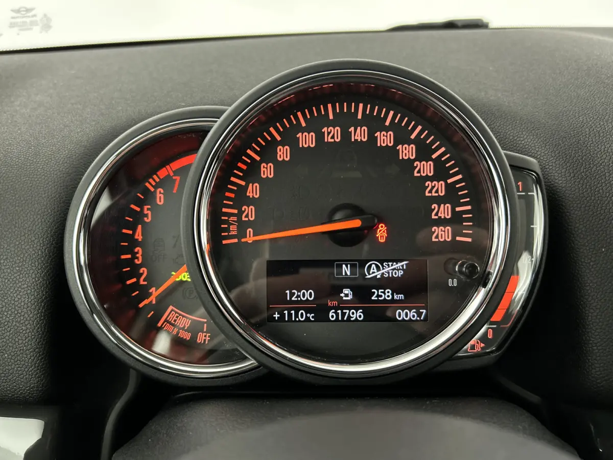 Mini 1.5 136 PK Cooper Salt Climate/Navi/Park.sens V/A/LED