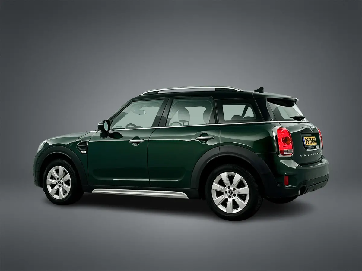 Mini 1.5 136 PK Cooper Salt Climate/Navi/Park.sens V/A/LED