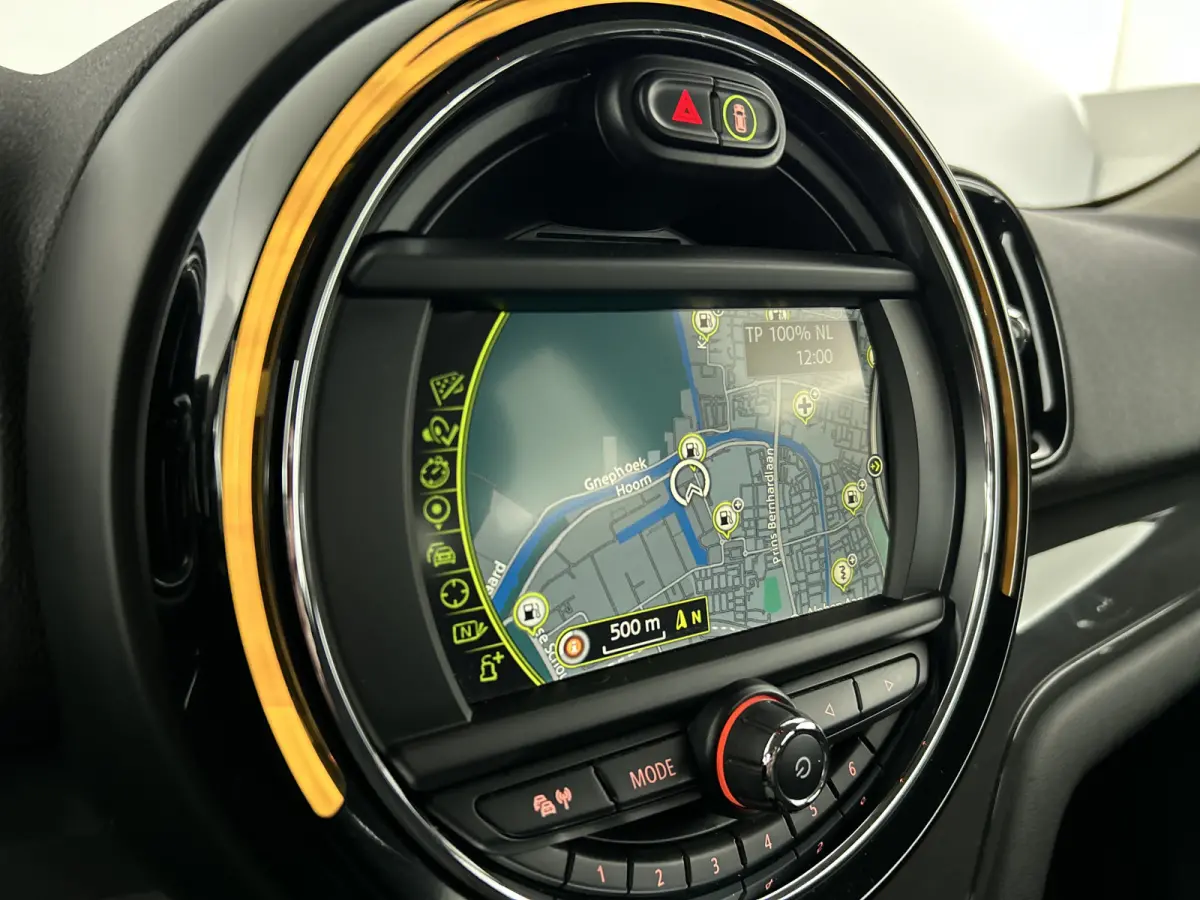 Mini 1.5 136 PK Cooper Salt Climate/Navi/Park.sens V/A/LED