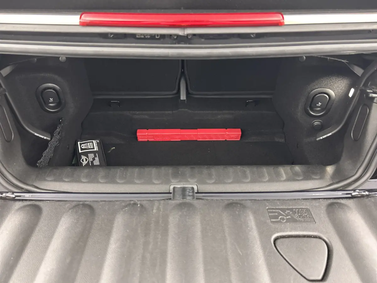1.5 John Works Camera/Yours-Leder/Head-Up Display/Keyless