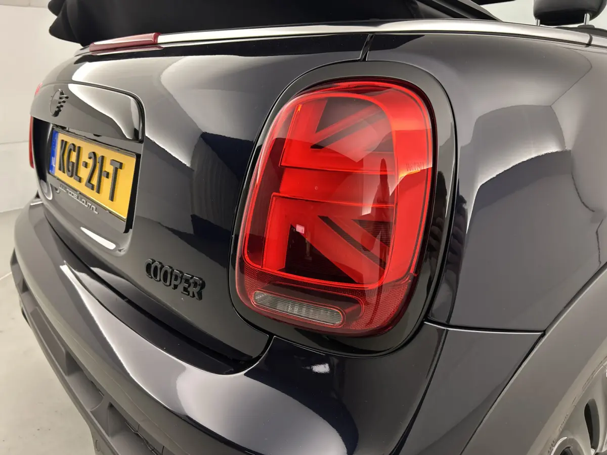 1.5 John Works Camera/Yours-Leder/Head-Up Display/Keyless