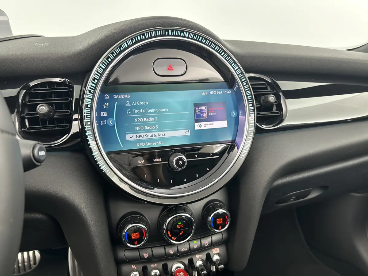 1.5 John Works Camera/Yours-Leder/Head-Up Display/Keyless