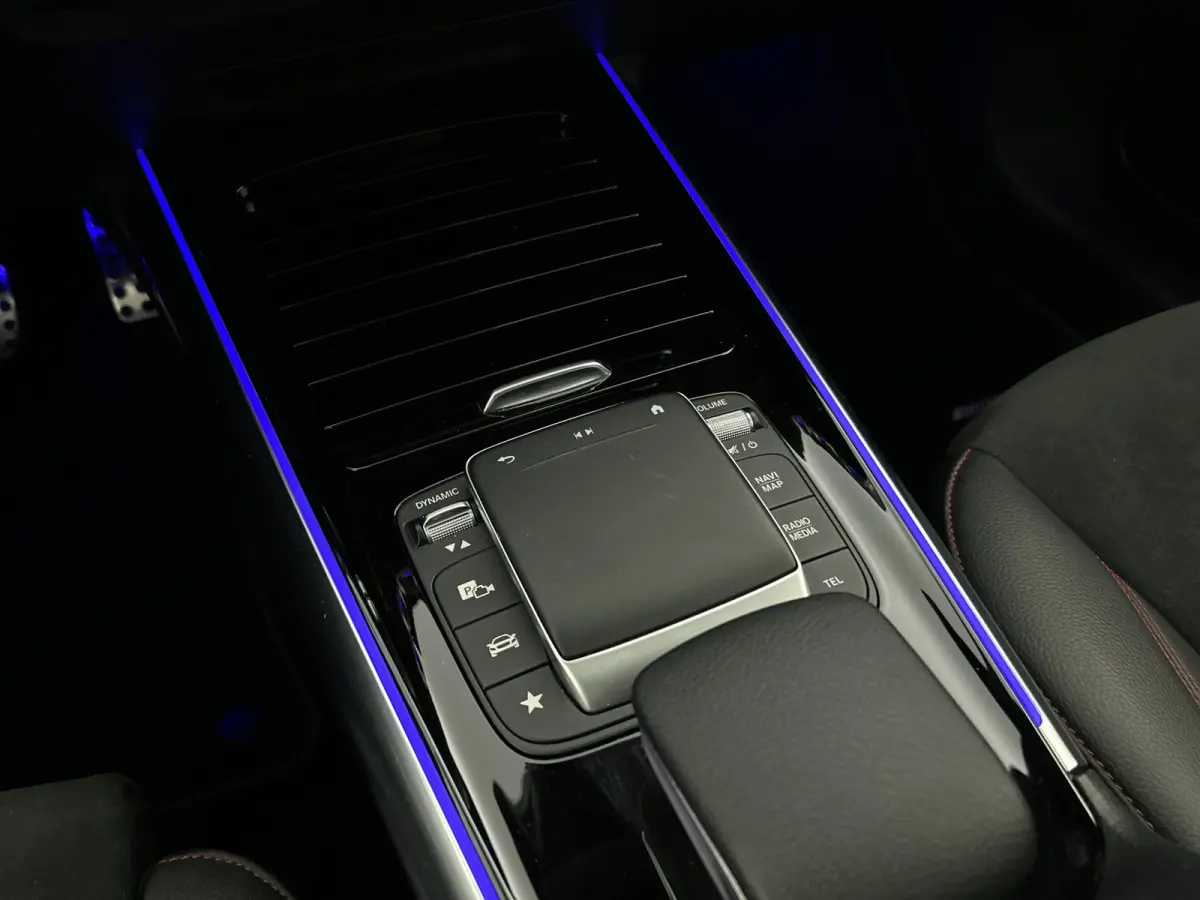 250 AMG 67kWh (97%SOH) Night Pano-dak/Adapt.Cruise 18'LMV