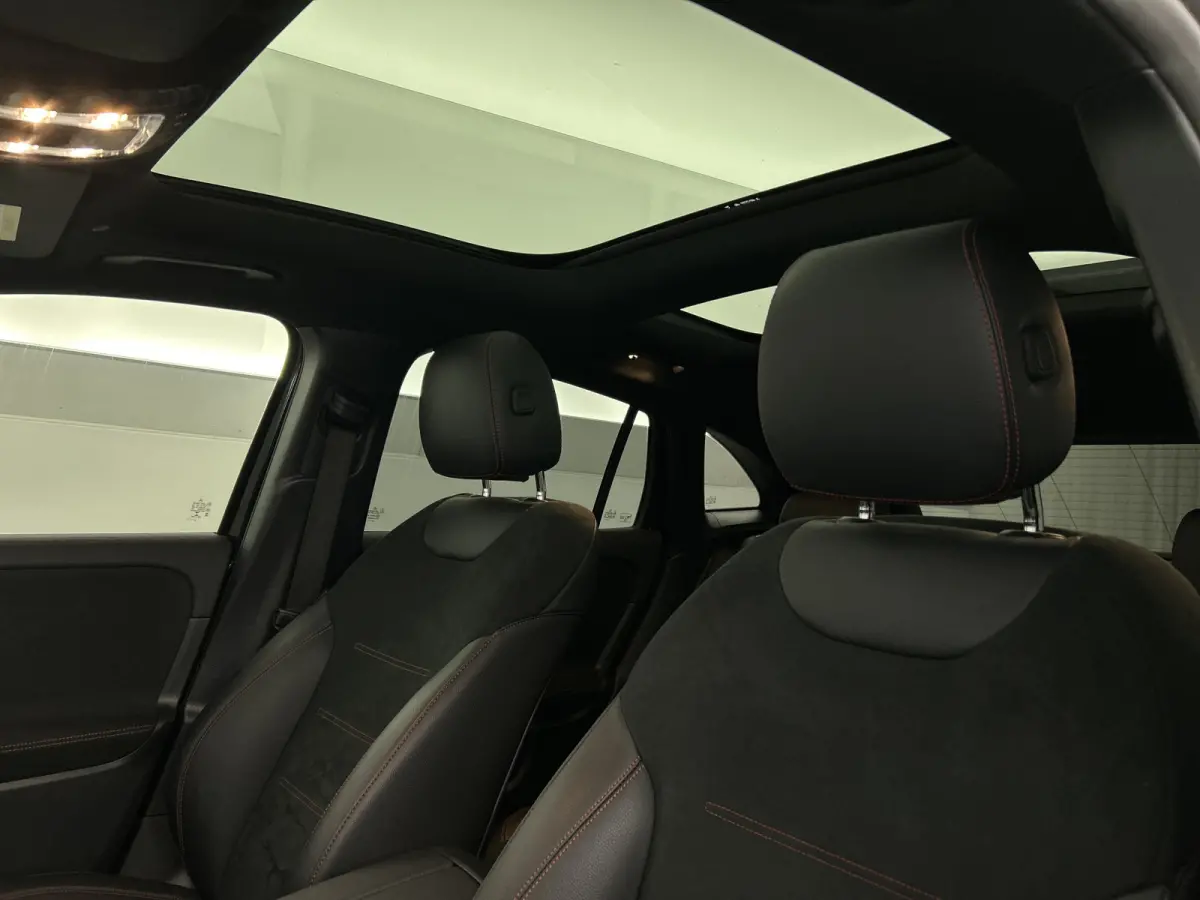 250 AMG 67kWh (97%SOH) Night Pano-dak/Adapt.Cruise 18'LMV
