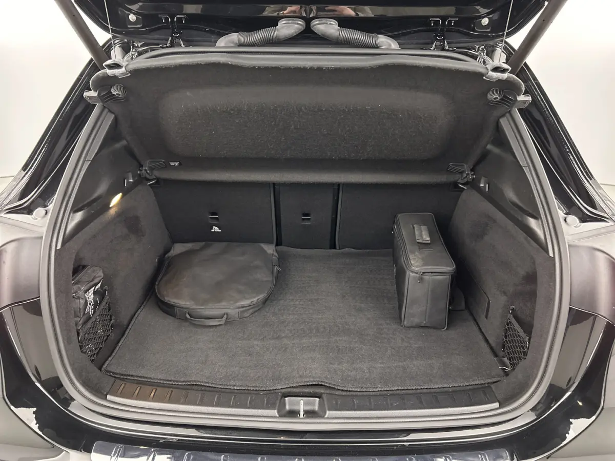 250 AMG 67kWh (97%SOH) Night Pano-dak/Adapt.Cruise 18'LMV