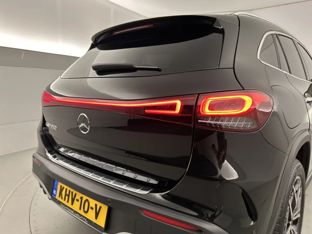 250 AMG 67kWh (97%SOH) Night Pano-dak/Adapt.Cruise 18'LMV