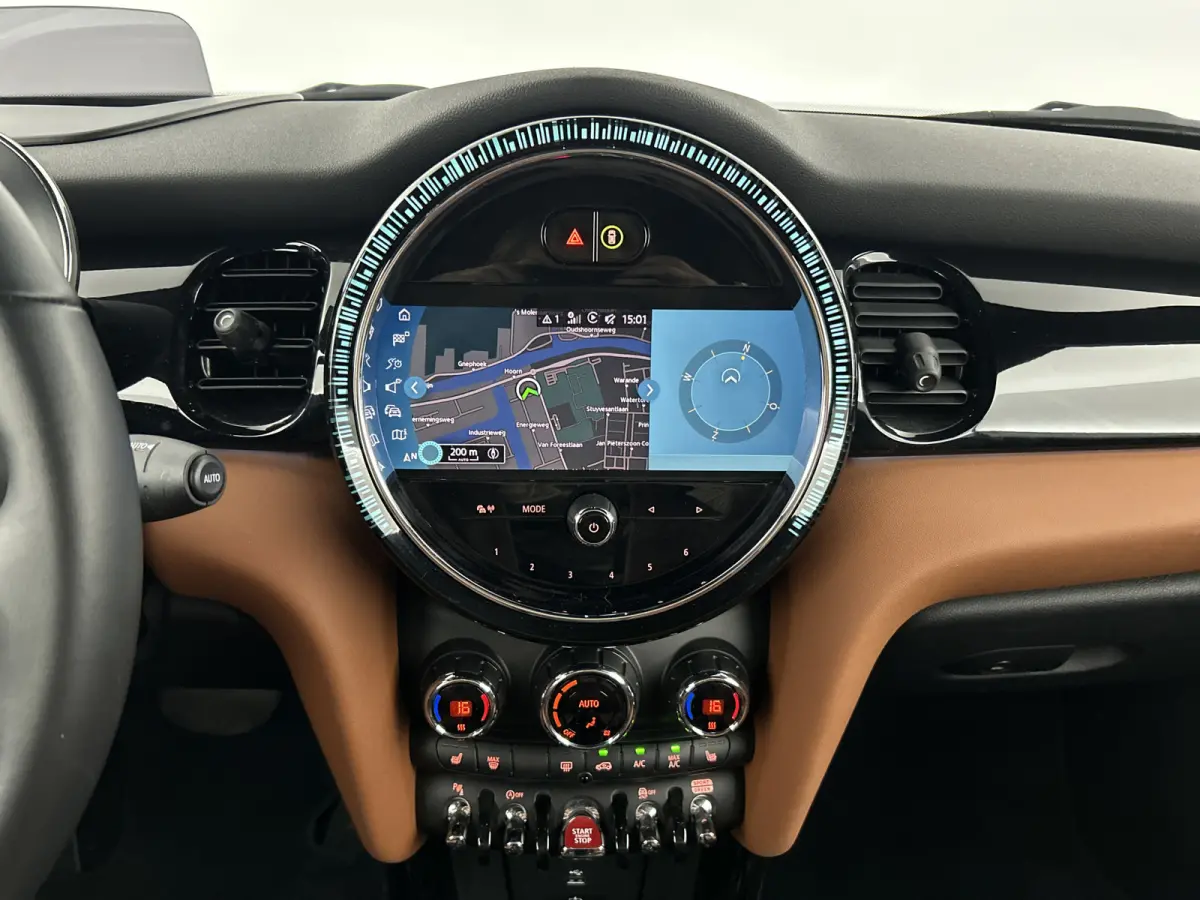 1.5 Premium plus Leder/Head-up Display/Camera/Carplay