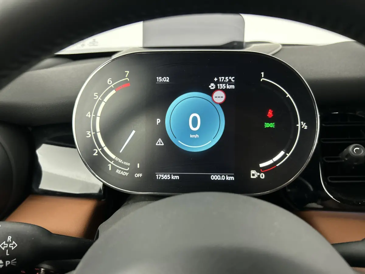 1.5 Premium plus Leder/Head-up Display/Camera/Carplay
