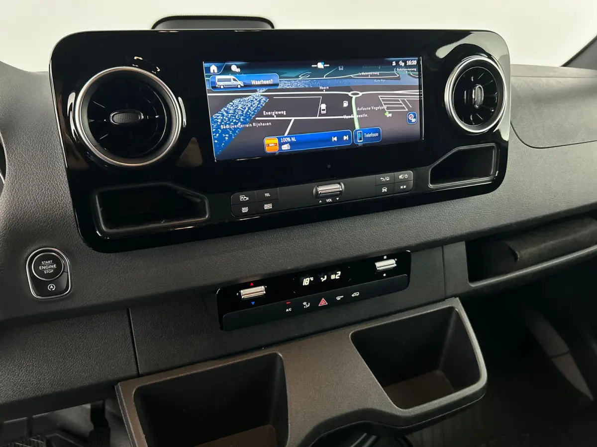 317 1.9 CDI L2H2 RWD AUT | NW model | LED | NAV |