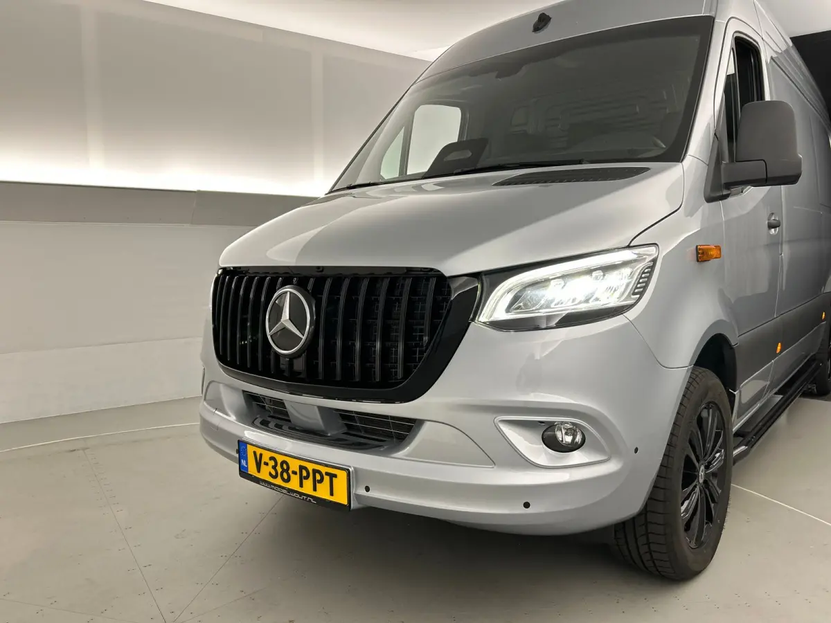 317 1.9 CDI L2H2 RWD AUT | NW model | LED | NAV |