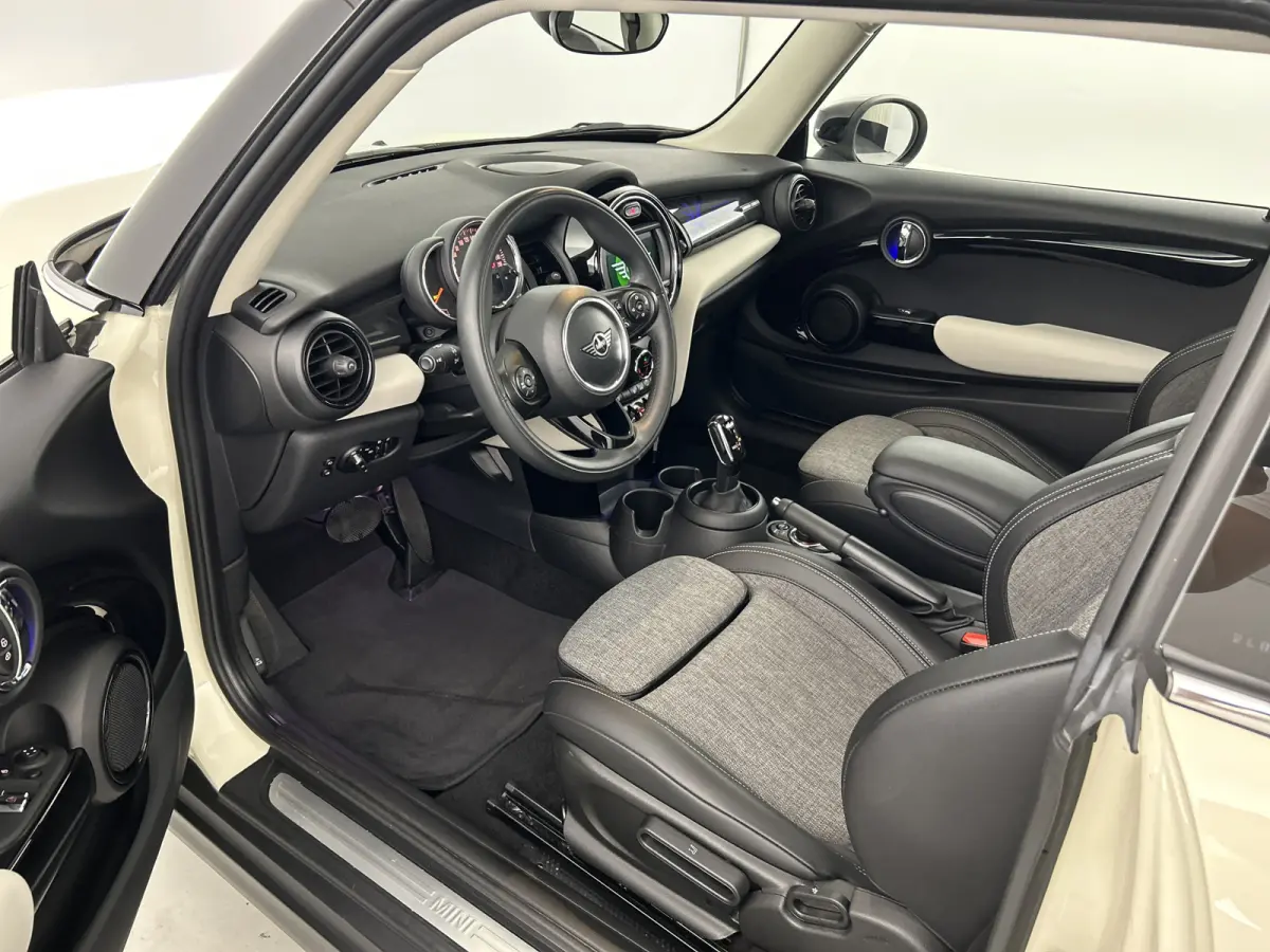 1.5 136 PK Aut. Heddon Street Ed. Pano-dak/Sportstoelen/Carplay