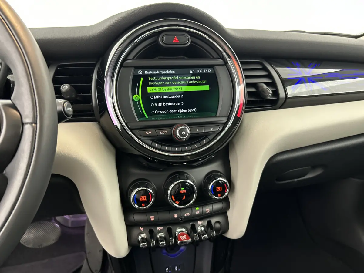 1.5 136 PK Aut. Heddon Street Ed. Pano-dak/Sportstoelen/Carplay