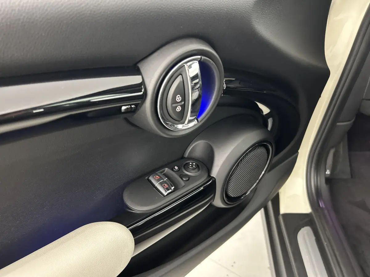 1.5 136 PK Aut. Heddon Street Ed. Pano-dak/Sportstoelen/Carplay