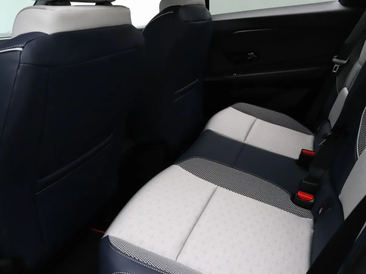 comfort range Roland-Garros 52 kWh Harman Kardon | Camera | Adapt. Cruise | Parkeersens. v+a | Stoel-/stuurverw.