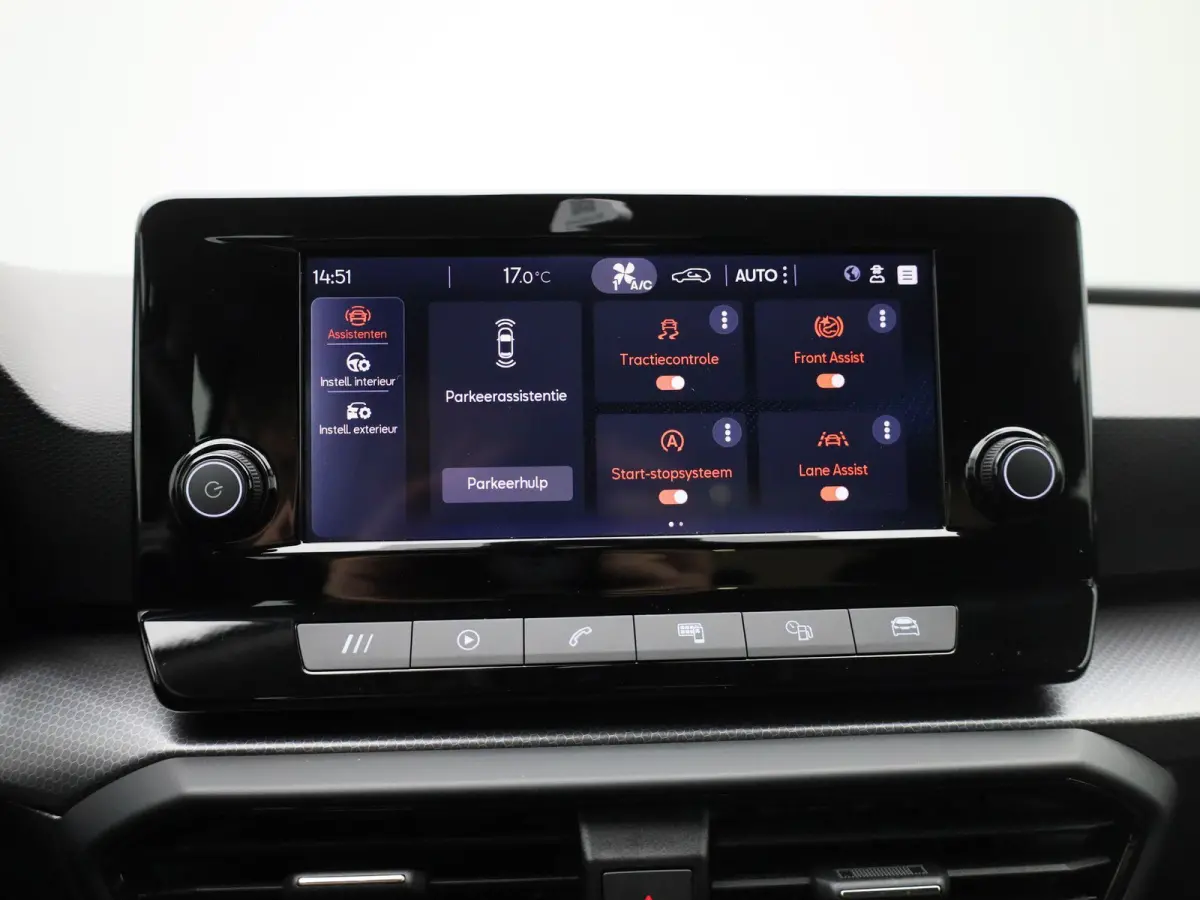 1.0 TSI Reference | Apple Carplay | Parkeersensoren | Cruise Control | Climate Control | Navigatie | Lane Assist |