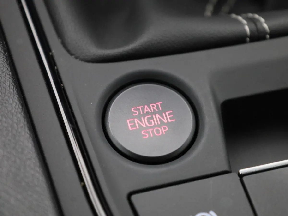 1.0 TSI Reference | Apple Carplay | Parkeersensoren | Cruise Control | Climate Control | Navigatie | Lane Assist |