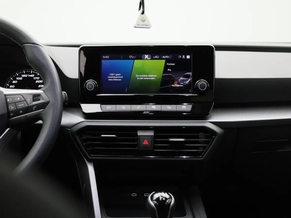 1.0 TSI Reference | Apple Carplay | Parkeersensoren | Cruise Control | Climate Control | Navigatie | Lane Assist |