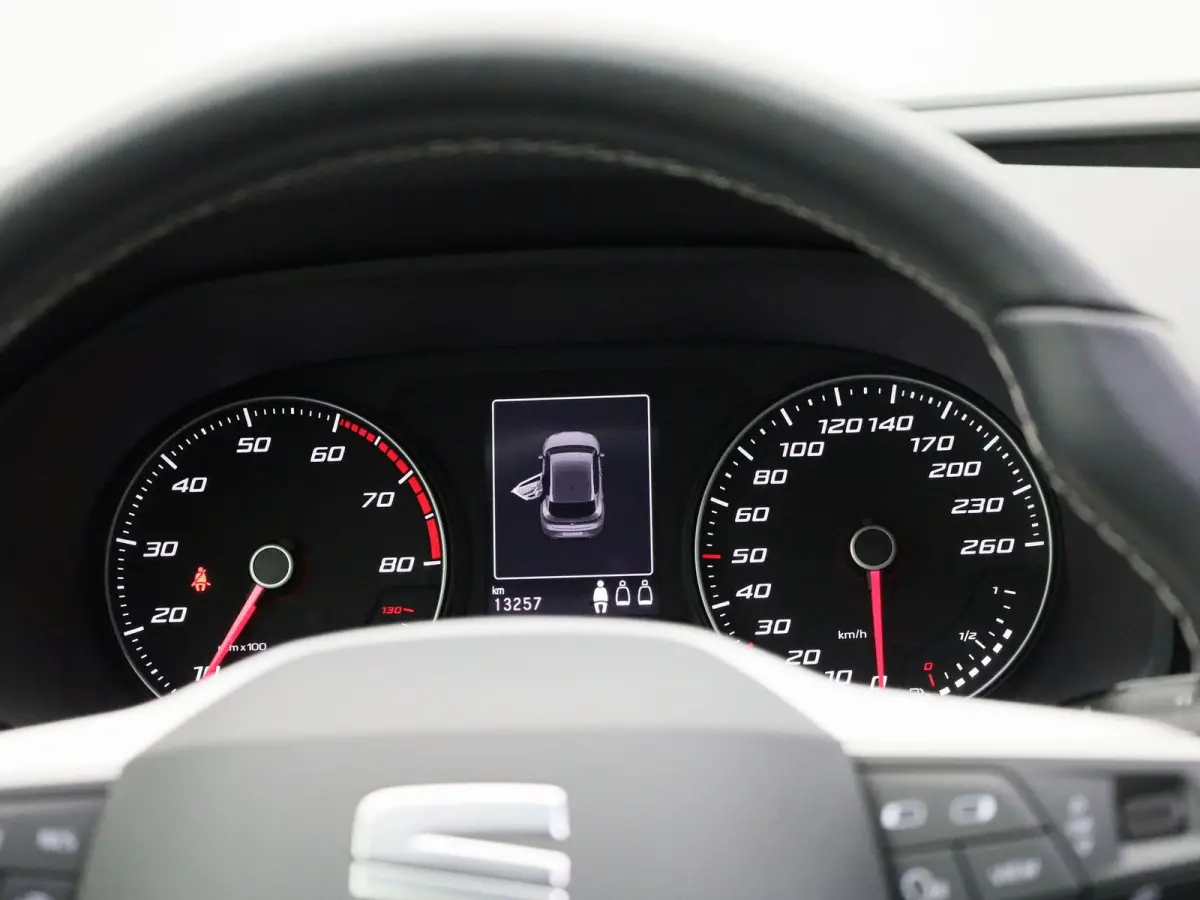 1.0 TSI Reference | Apple Carplay | Parkeersensoren | Cruise Control | Climate Control | Navigatie | Lane Assist |