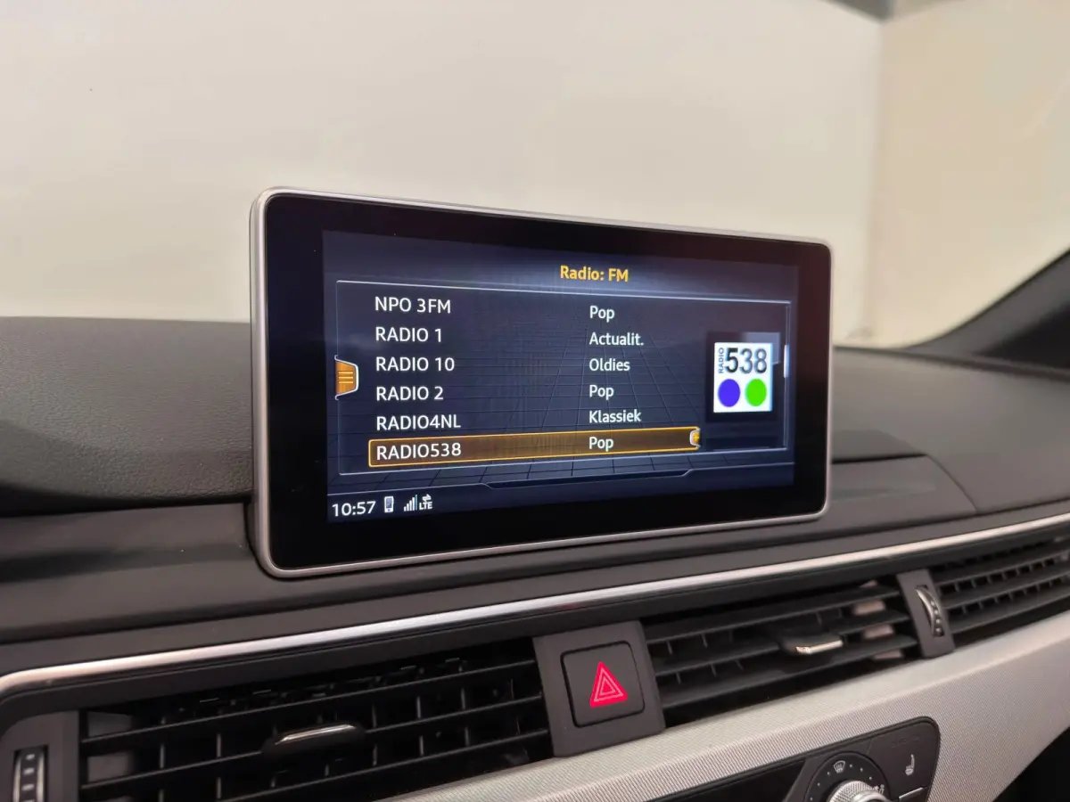 2.0 TFSI / S-Line / Virtual / Camera