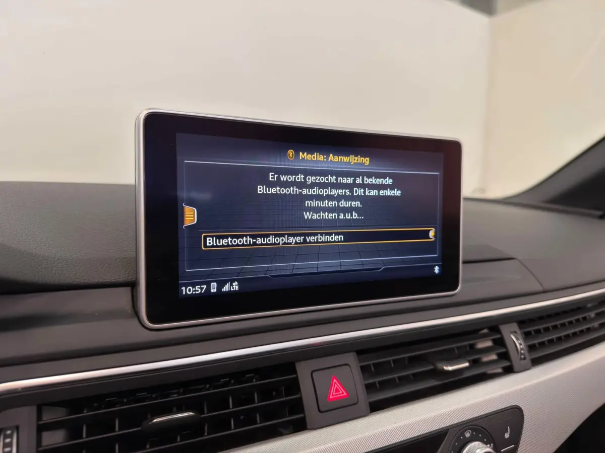 2.0 TFSI / S-Line / Virtual / Camera