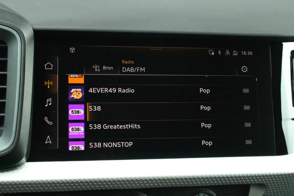 35 TFSI 150pk S-tronic S edition | Ambientverlichtig Plus | Audi SOUND | Privacy glas | Apple Carplay & Android Auto | Sportonderstel