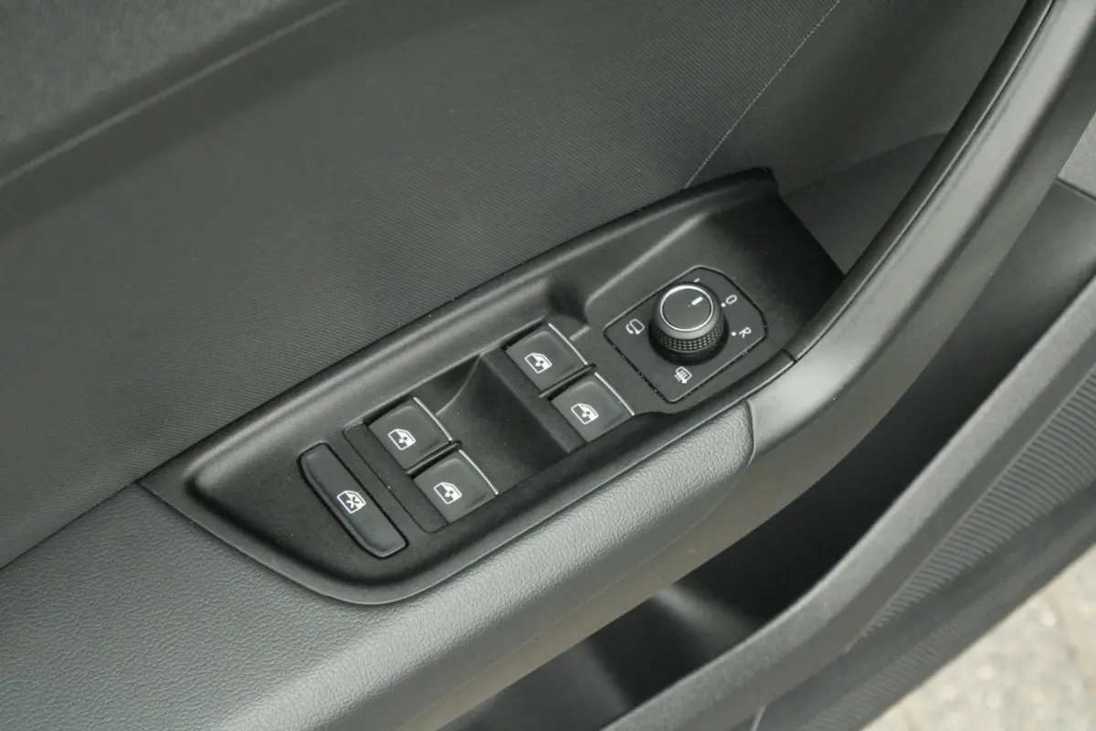 35 TFSI 150pk S-tronic S edition | Ambientverlichtig Plus | Audi SOUND | Privacy glas | Apple Carplay & Android Auto | Sportonderstel