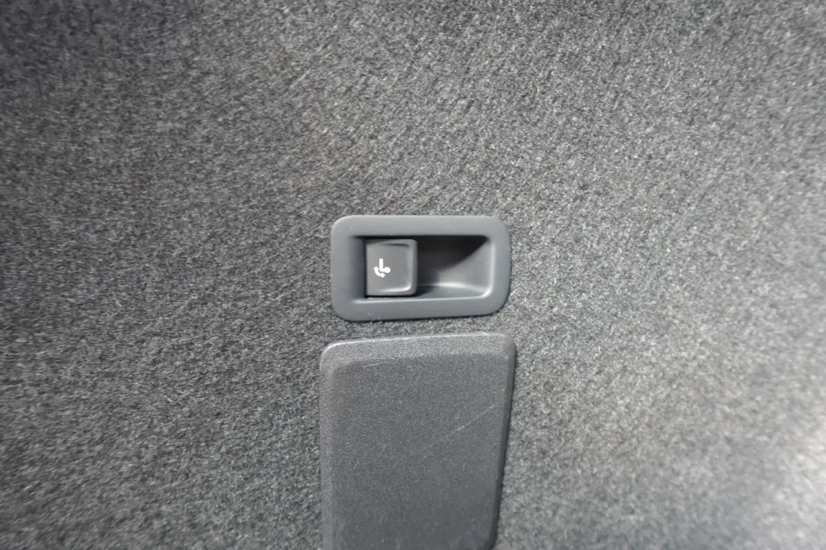 1.5 TSI FR PANO KEYLESS CAM VOL'