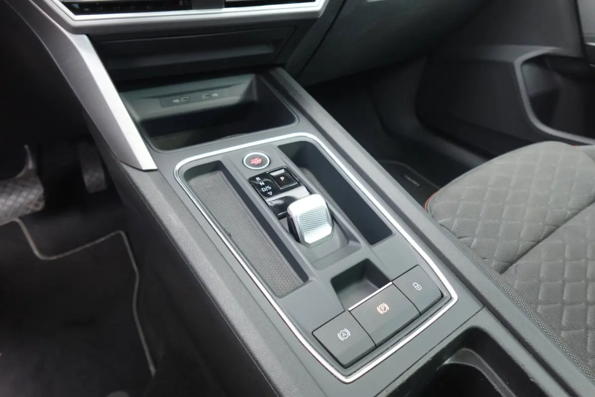 1.5 TSI FR PANO KEYLESS CAM VOL'
