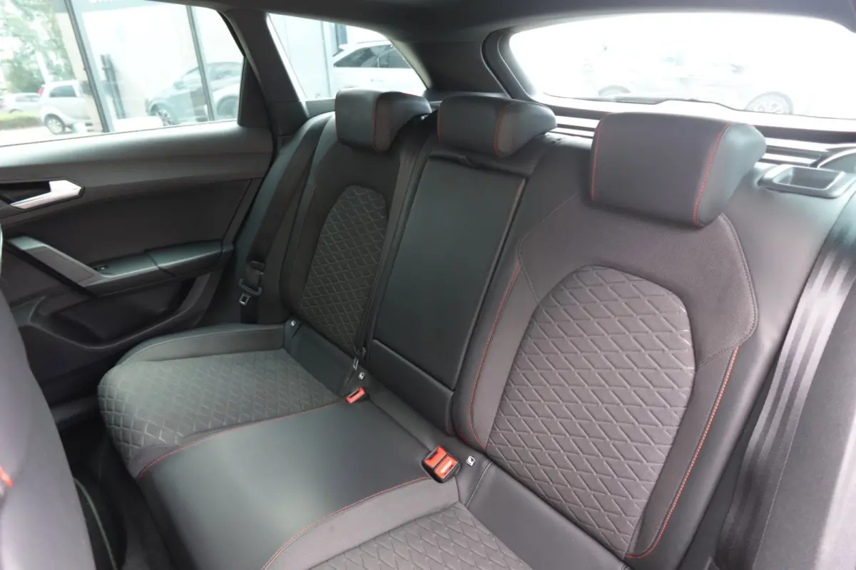 1.5 TSI FR PANO KEYLESS CAM VOL'