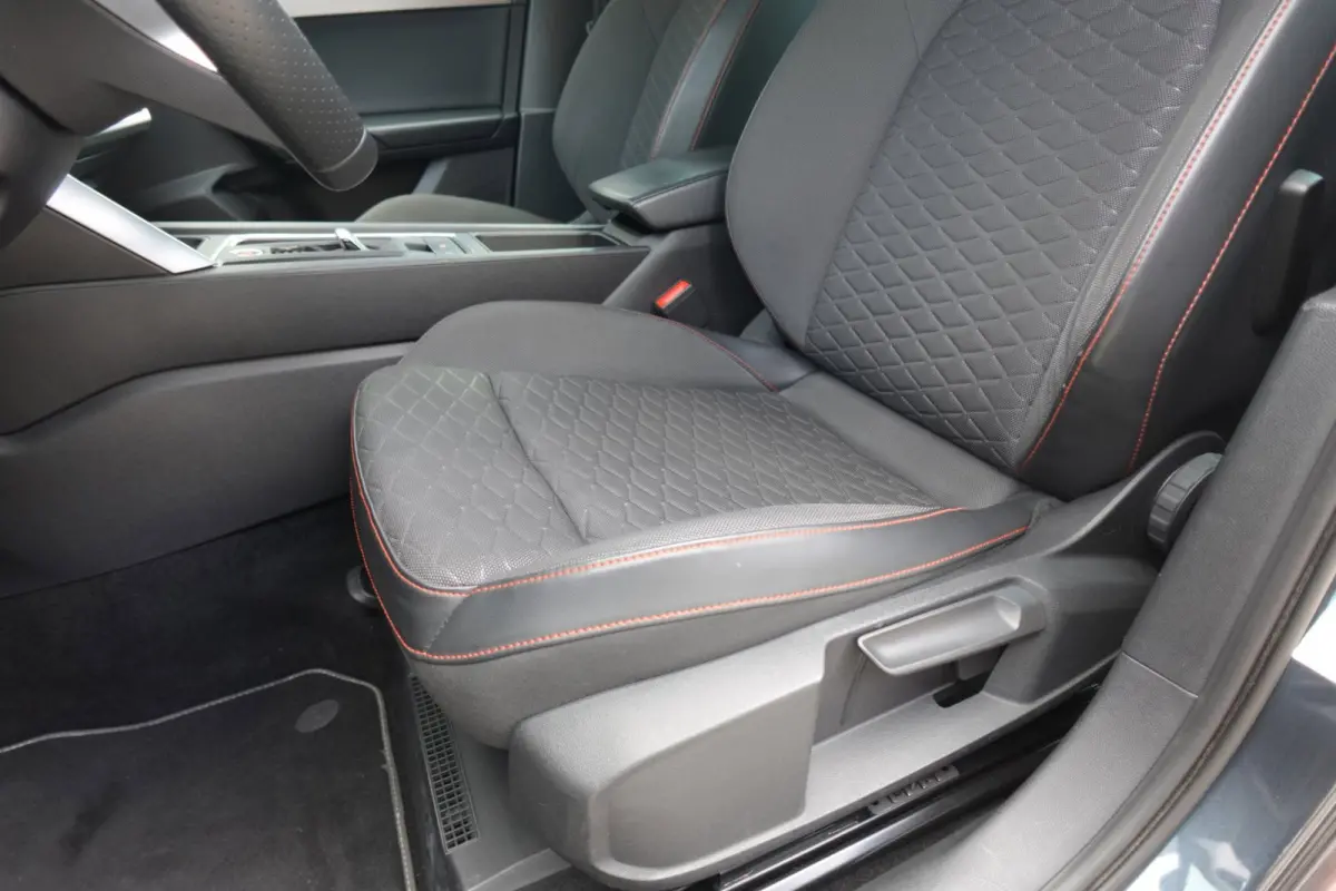 1.5 TSI FR PANO KEYLESS CAM VOL'