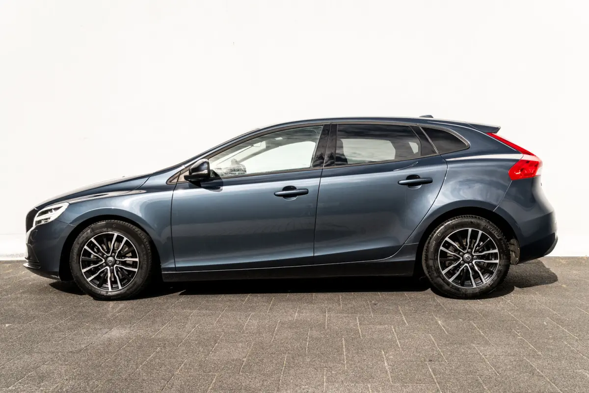 2.0 T2 Nordic+ | Adap. Cruise | Trekhaak | PDC | Volvo On Call | Org. NL | 1e Eigenaar