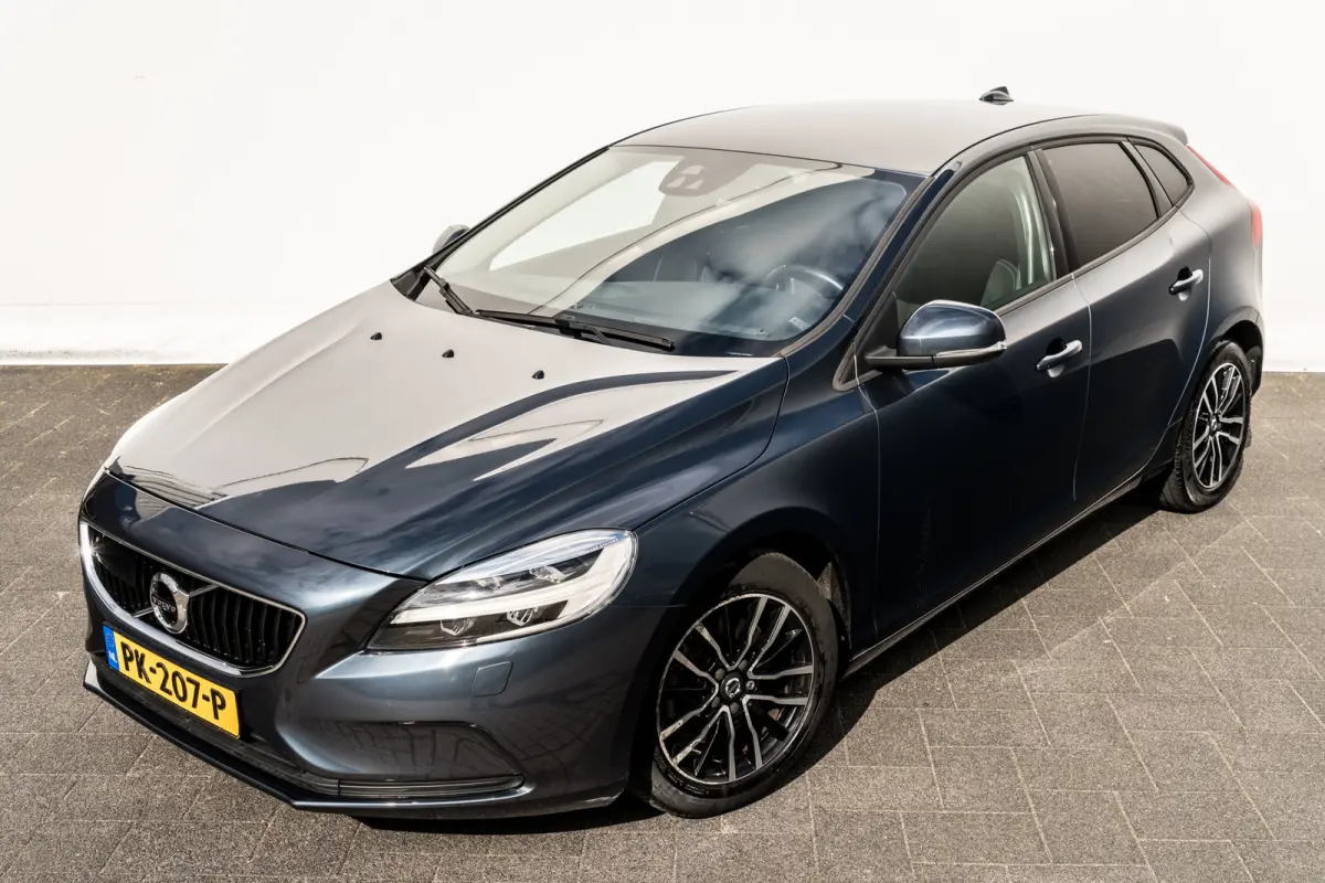 2.0 T2 Nordic+ | Adap. Cruise | Trekhaak | PDC | Volvo On Call | Org. NL | 1e Eigenaar